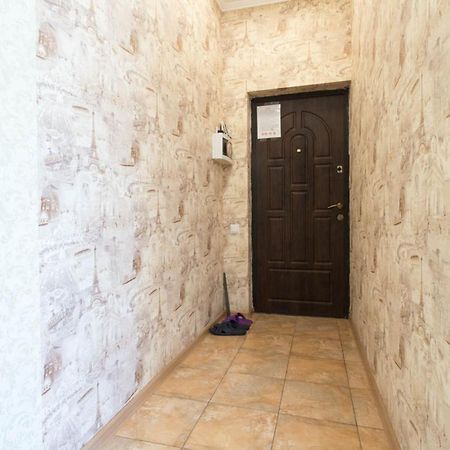 Modern New Studio - Maika Yohansena Str 18A Κχαρκίβ Εξωτερικό φωτογραφία