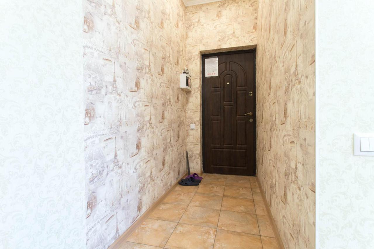 Modern New Studio - Maika Yohansena Str 18A Κχαρκίβ Εξωτερικό φωτογραφία