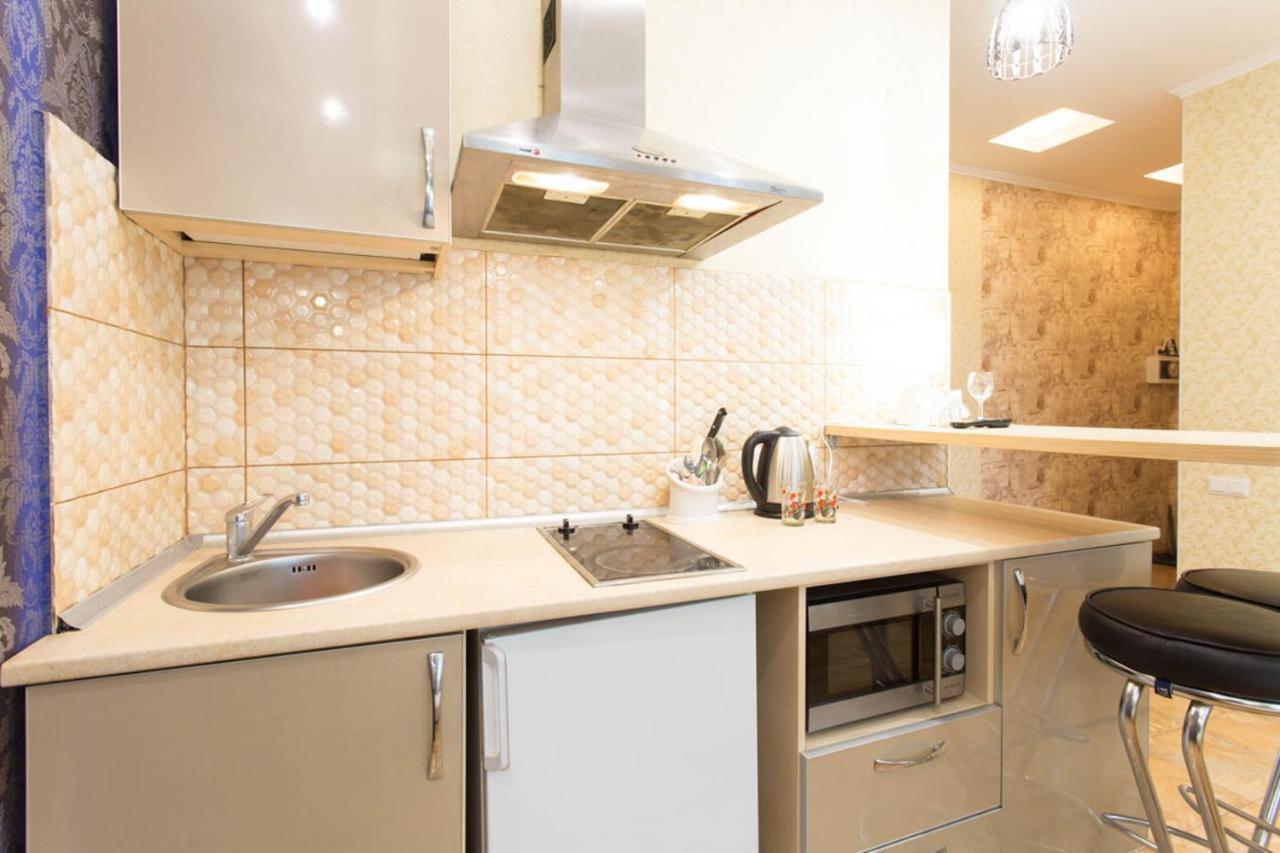 Modern New Studio - Maika Yohansena Str 18A Κχαρκίβ Εξωτερικό φωτογραφία
